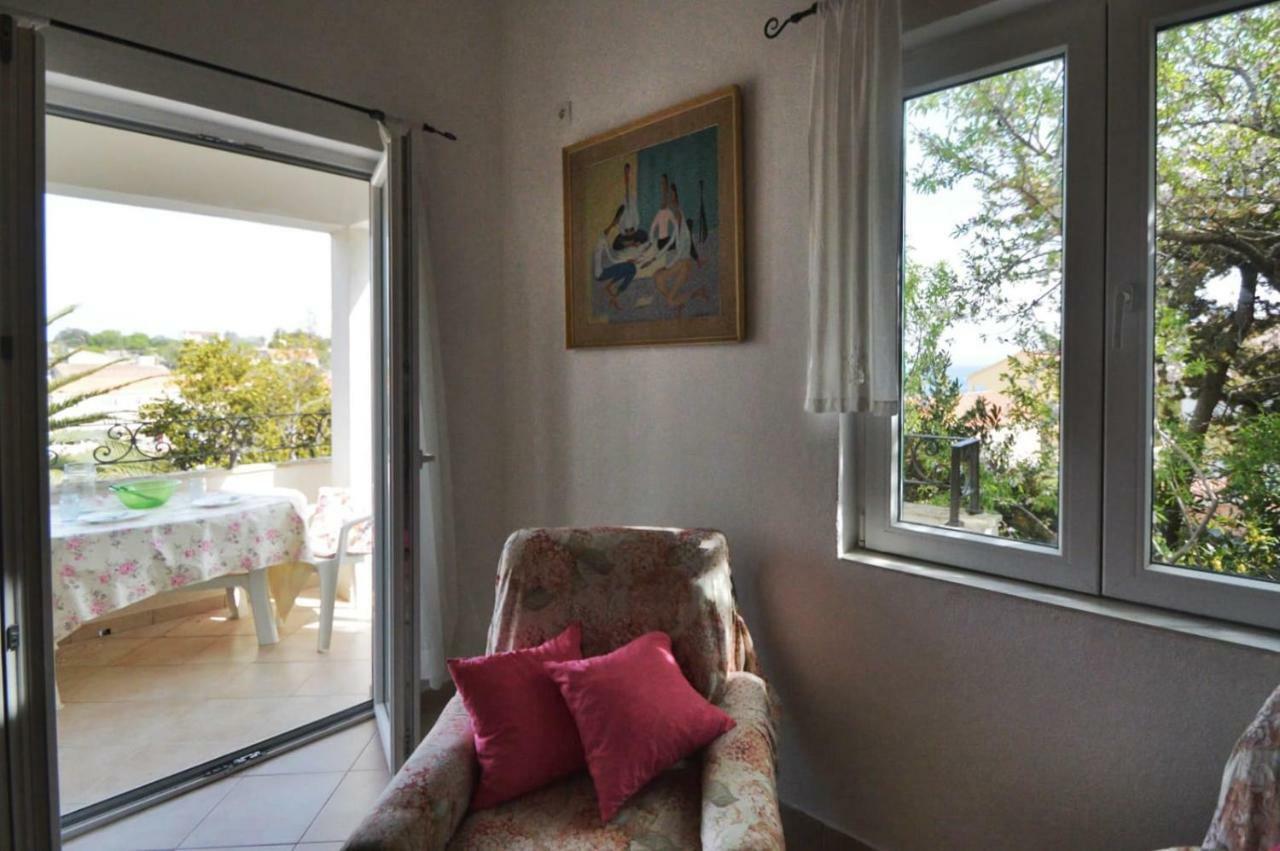 Villa Carmen Sali Exteriör bild