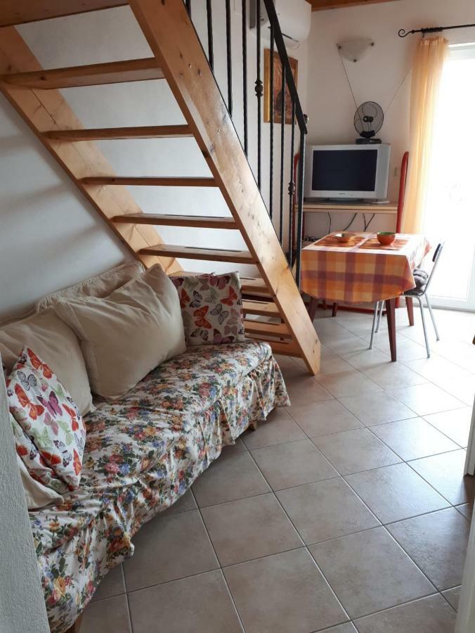 Villa Carmen Sali Exteriör bild